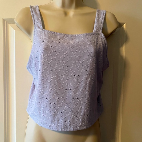 WALLFLOWER Juniors Top Large Lavender Eyelet Cropped Tank Top - Picture 1 of 3